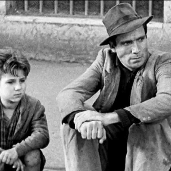 Festival viva il ciné ! Regards d'aujourd'hui Le voleur de bicyclette_Veynes