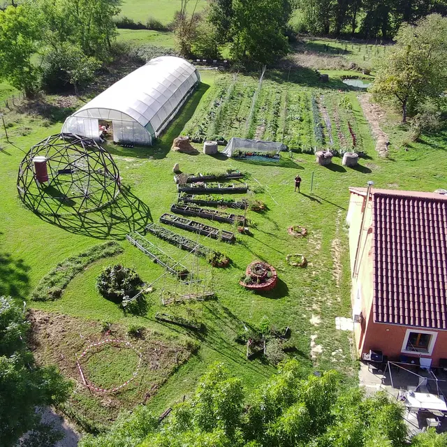 Ferme biologique Au Coeur des Arbillats à Pirajoux