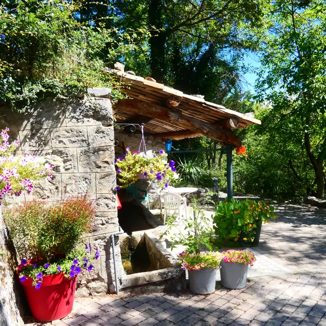 Trescléoux, village des sources et des fontaines