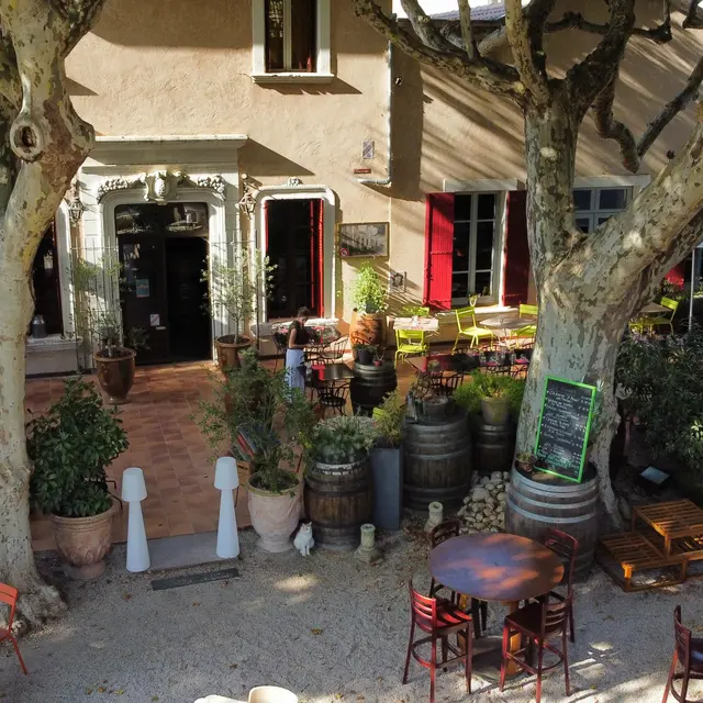 Le Tourne au Verre_Cairanne