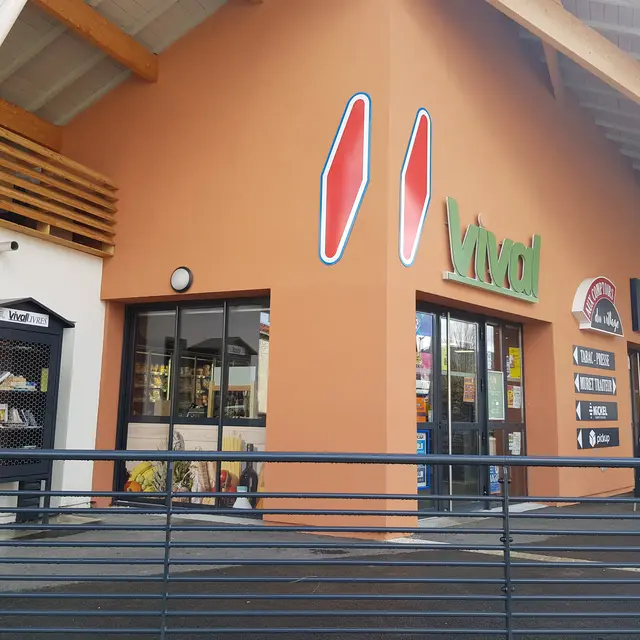 Epicerie Aux Comptoirs du Village_Maillat