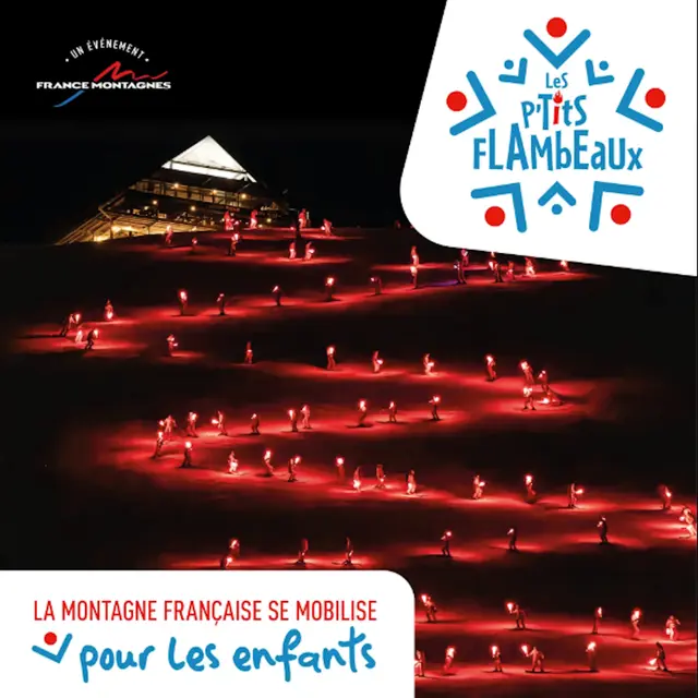 Descente aux flambeaux ESF Nationale Les P'tits flambeaux, suivie du feu d'artifice_La Giettaz