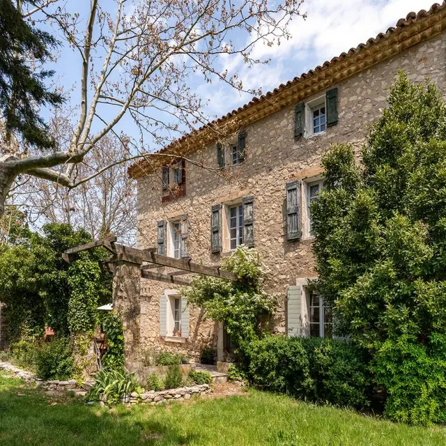 La Bastide_Saint-Julien le Montagnier