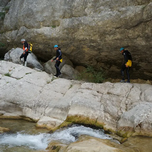 Randonnée pédestre : Le tour du Tracastel_Saint-Auban