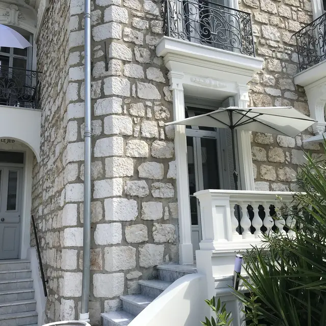 9-entree sous porche duplex Saphir IMG_2561.jpg