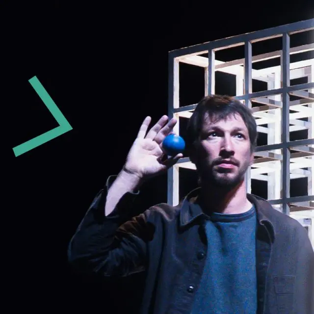 Théâtre Seul en scène Les Hauts Parleurs d'après la nouvelle d'Alain Damasio par la compagnie Bleue Falaise_Aurillac