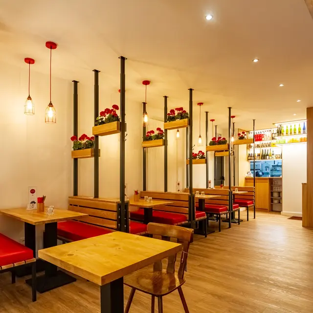 Salle au rez-de-chaussée