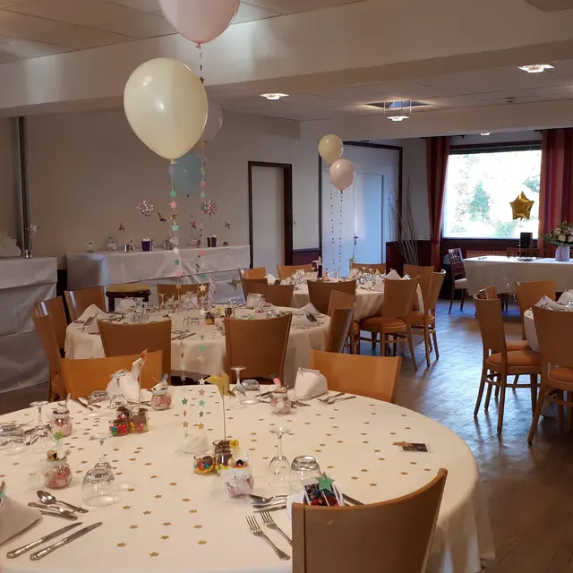 salle puy de Dôme fête.jpg