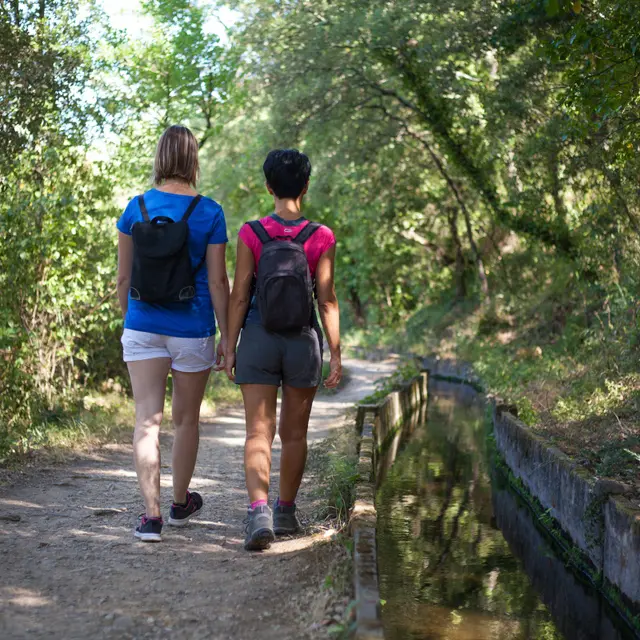 Randonnée, les Chutes du Caramy et le lac Randonnée les chutes du Caramy et le lac Sainte-Suzanne Carcès