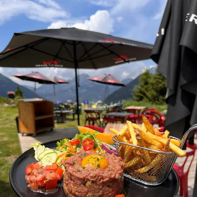 Terrasse - Restaurant le Crêt