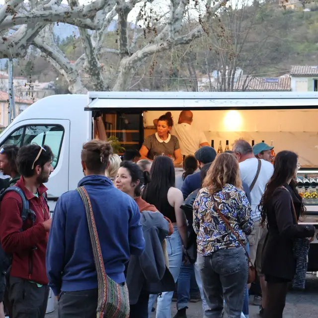 Soirée théâtre et foodtrucks_Castellane