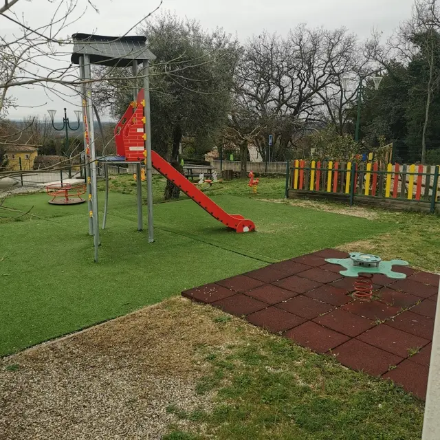 Aire de Jeux_Monteils
