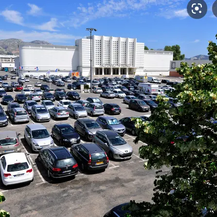 Parking parc Chanot par ces Expositions