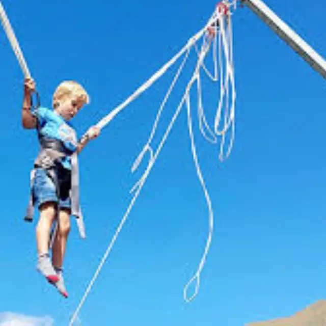 Trampo 2000_Isola 2000