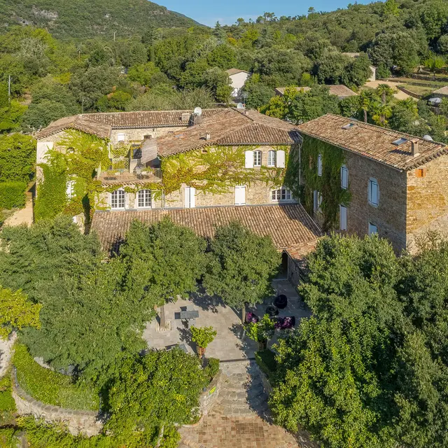 hôtel pradinas