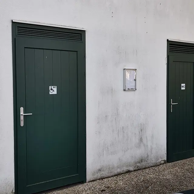 Toilettes publiques - Mairie_Sainte-Marie-de-Ré