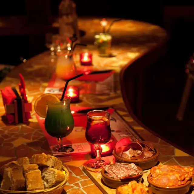 Le Royal Bodega_Réalville