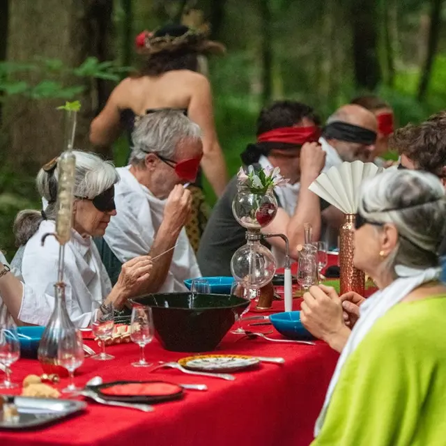 Spectacle immersif · Le banquet des odeurs_Avignon
