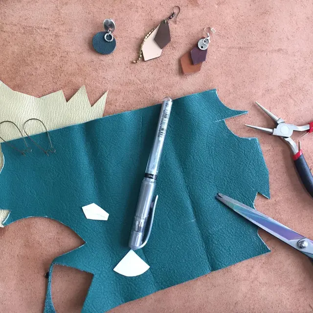 Atelier boucles d'oreille