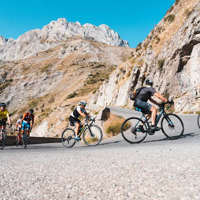 Une semaine sur les route du Dévoluy à vélo_Superdévoluy