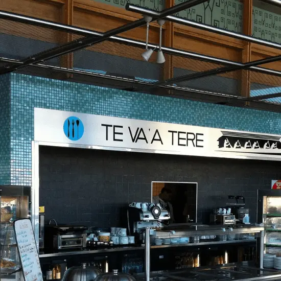 Te Va’a Tere Snack - Tahiti Tourisme
