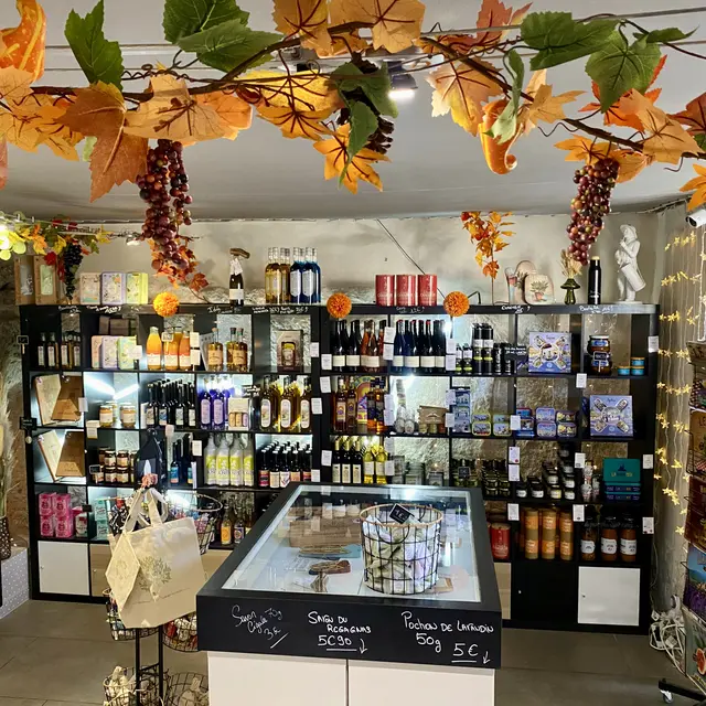 Boutique de l'Office de Tourisme - La suite..._Istres