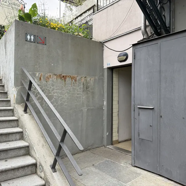 Toilettes publiques - Passage de Morges_Saint-Gervais-les-Bains
