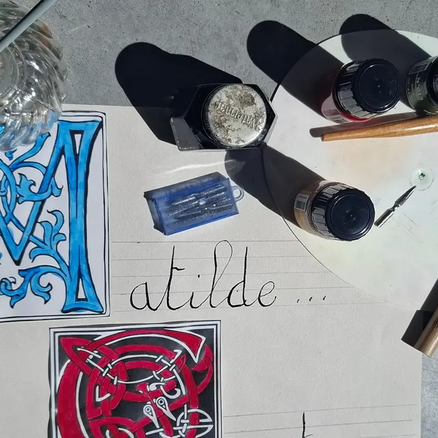 Atelier Calligraphie et enluminure_Saint-Étienne-du-Bois