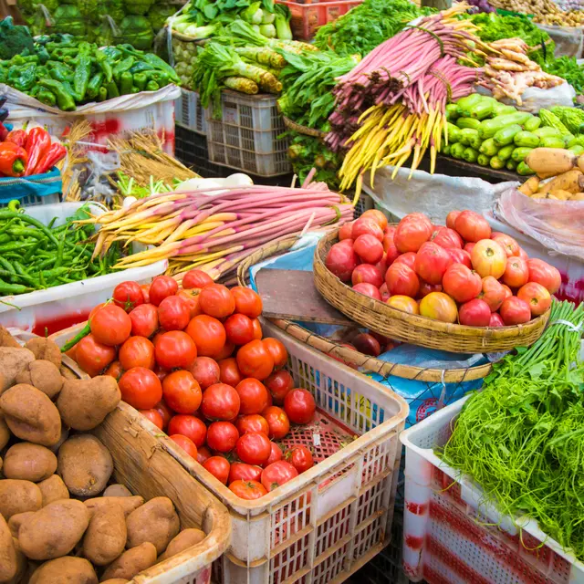 Marché hebdomadaire_Saint-Médard-en-Forez