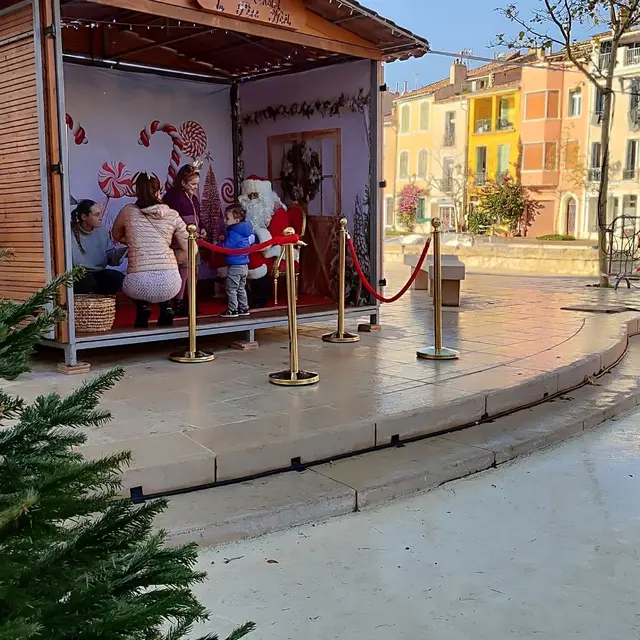 Le chalet du Père Noël_Martigues