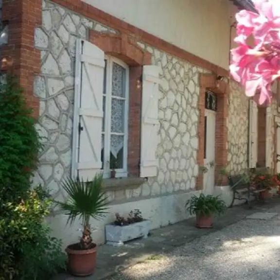 Gîte Les Marronniers à Villemade