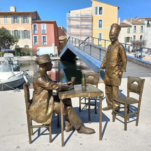 Statues de Bourvil et Fernandel à Martigues