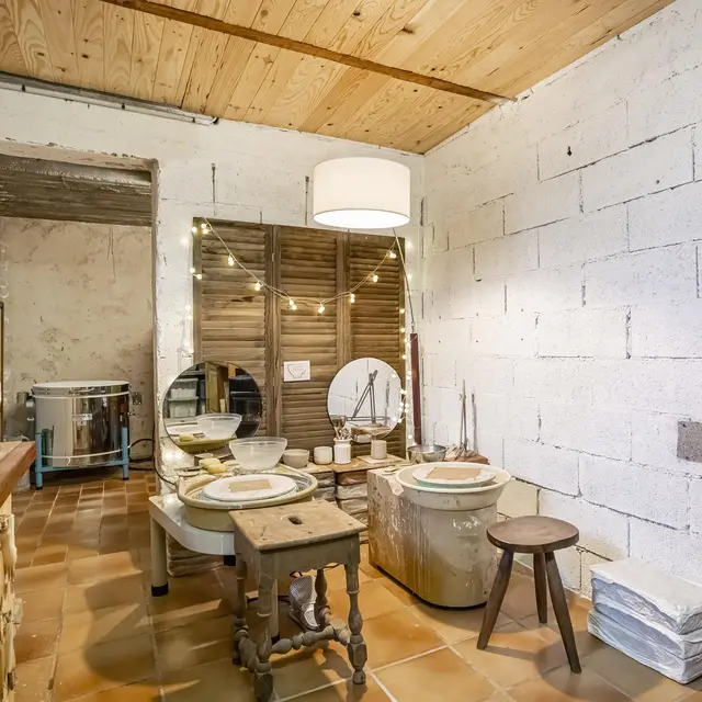 Terre Sacrée Céramique - Brignoles