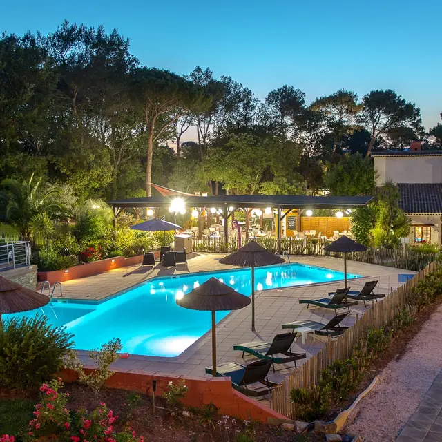 Les Pins Blancs en Provence