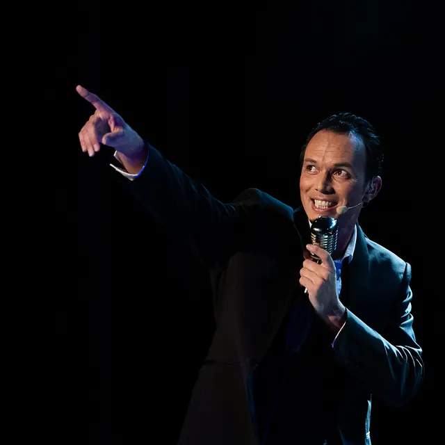 Aznavour. Ville de Roquebrune Cap Martin.