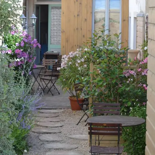 Cour Commune