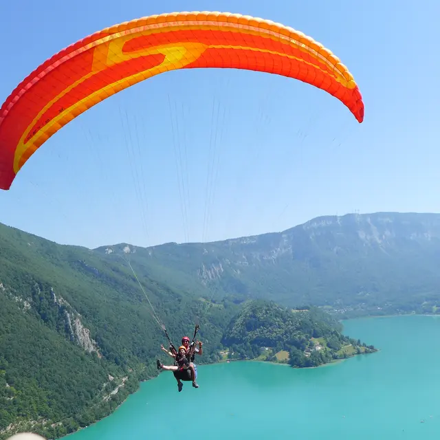 Aiguebelette Parapente -Baptême de l'air