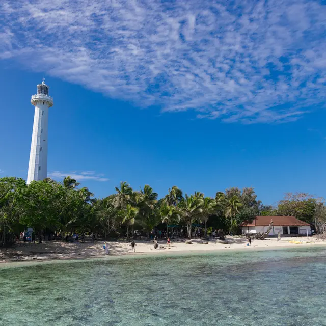 L'îlot Amédée en catamaran - Nouméa Islands Tours_Nouméa