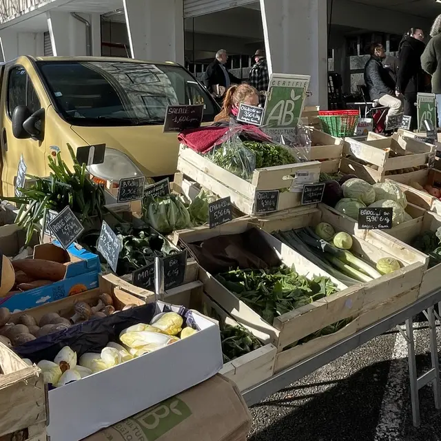 Marché hebdomadaire de Bagard_Bagard