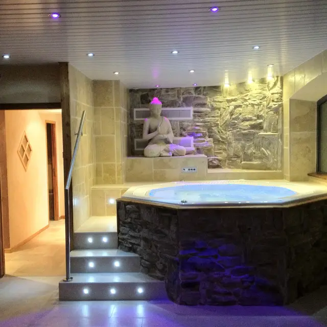 Emilio Démo - Le Spa 05_Ancelle