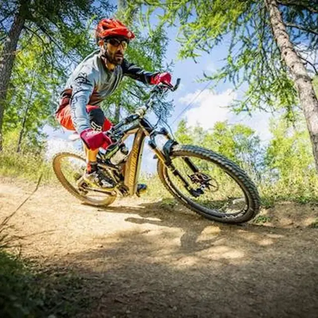 VTT La Colmiane descente 1