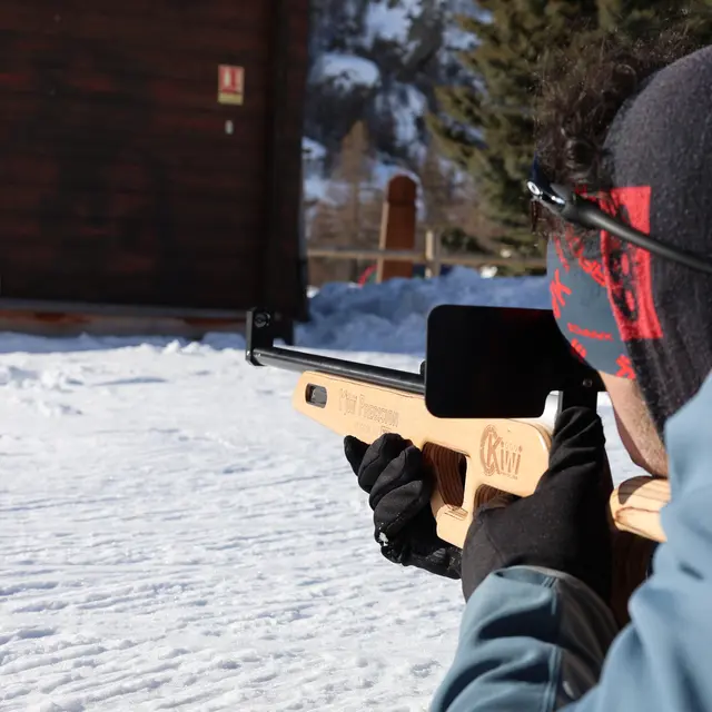 Initiation au tir à la carabine laser_Villar-d'Arêne