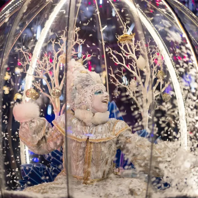 Spectacle Living Snow Globe x The Show Globe - Bonjour l'Hiver_Annemasse
