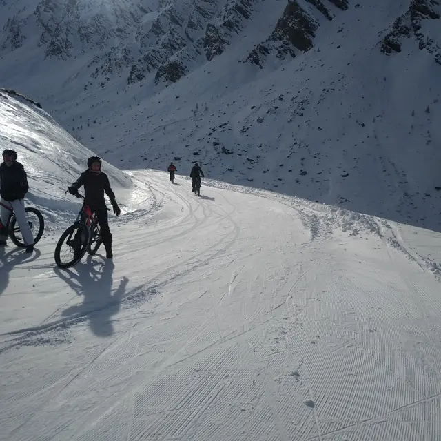 VTT électrique sur neige