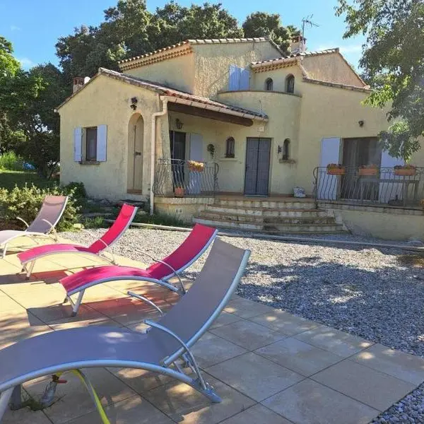 La villa Popaye_Mondragon