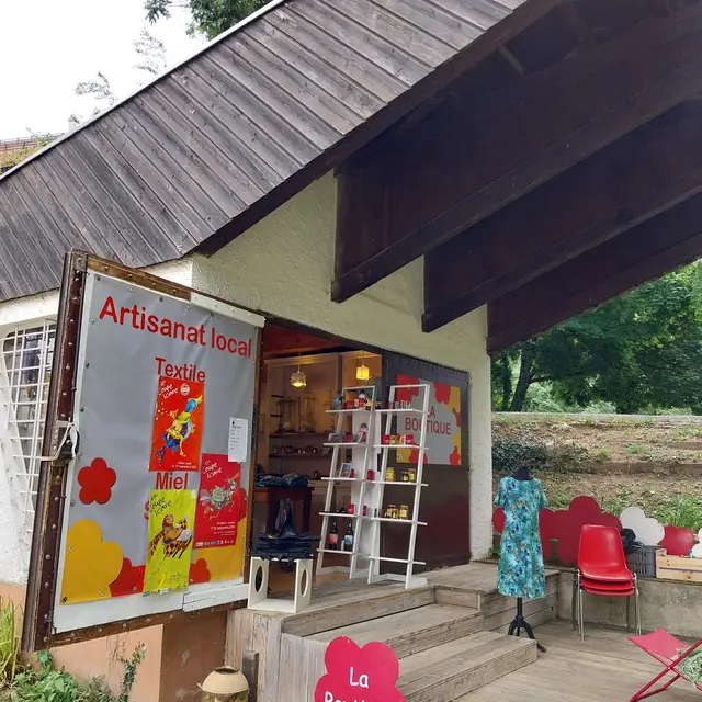 Braderie de la Boutique du Plateau !_Plateau des Petites Roches