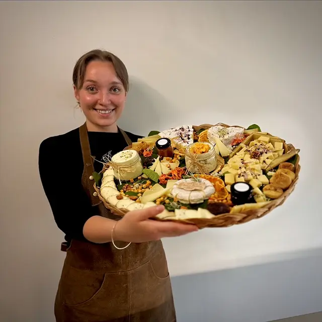 Une Faim de Lou_Pertuis