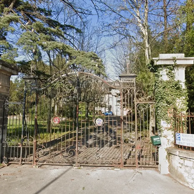 Le Château_Saint-Hilaire-de-Brethmas