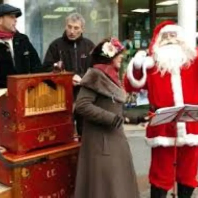 Les Orgues de Barbarie du Zinzin_Vaison-la-Romaine