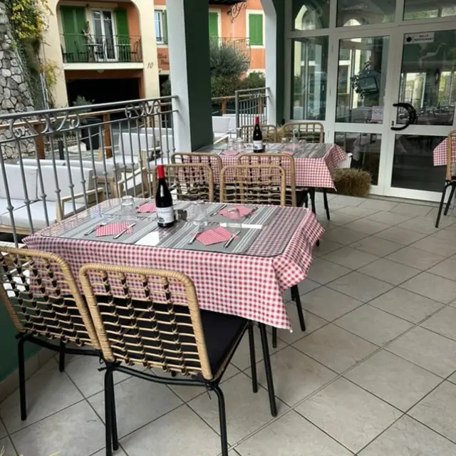 Bar restaurant - Bistrot de l'Orme_Gorbio